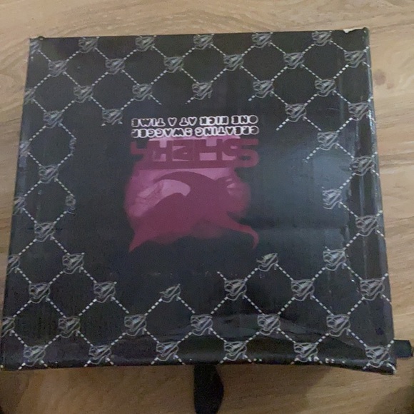 Shiek med-long boots - Picture 3 of 3